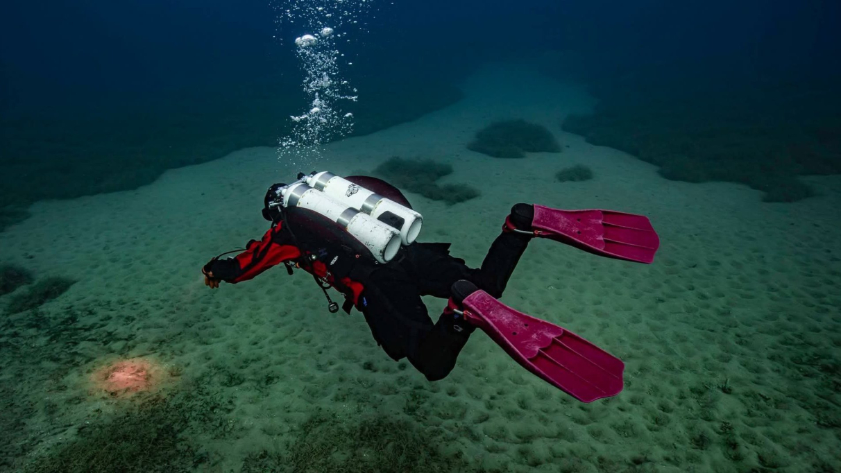 Musím vedieť plávať ak chcem byť potápačom?