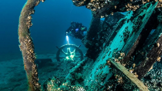 Výber správneho systému na kompenzáciu vztlaku potápača
